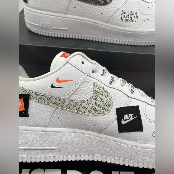 Deadstock 2018 Nike Air Force 1 07 Prm White/Black  Orange Men’s Sz 12 New - Picture 5 of 10